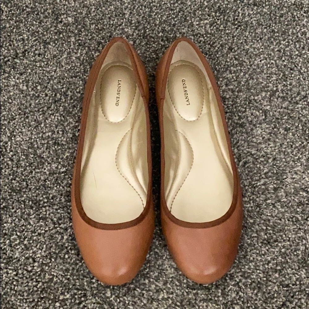 Lands End Tan Leather Flats